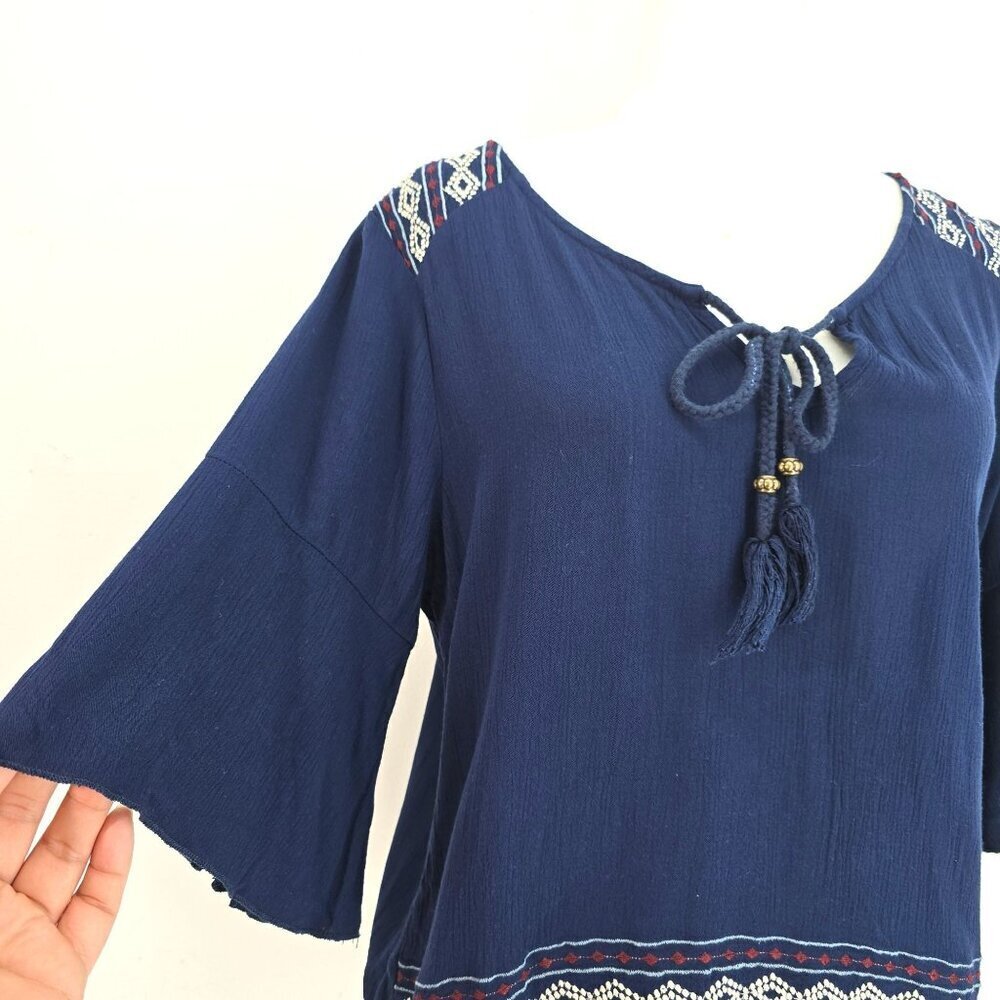 Maurices Navy Blue Aztec Embroidere 3/4 Bell Sleeve Flowy Top Women's Size M - Picture 3 of 7
